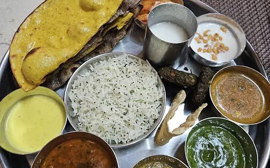 A full Garhwali thali
