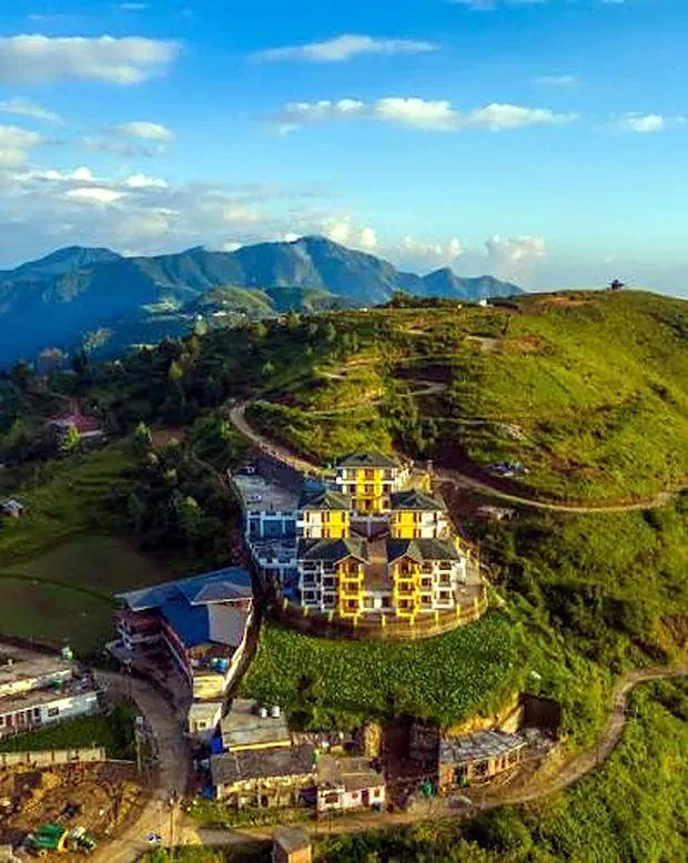 The town on the hillside